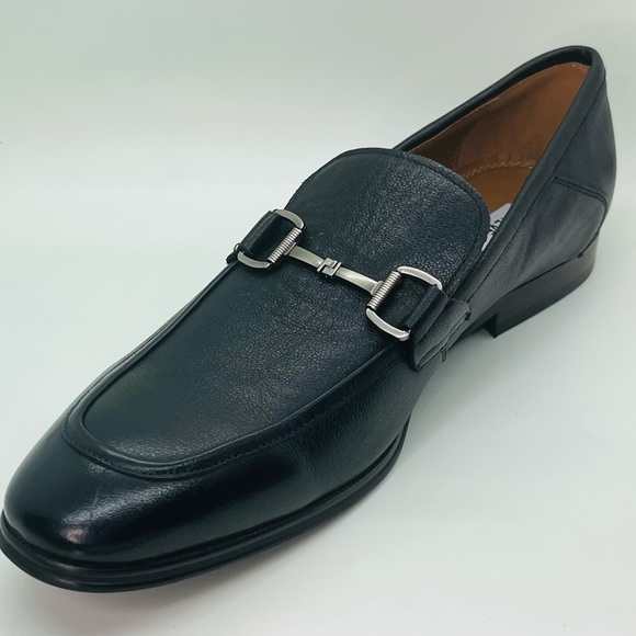 Two pair of size 12 men black dress shoes. - Picture 2 of 7